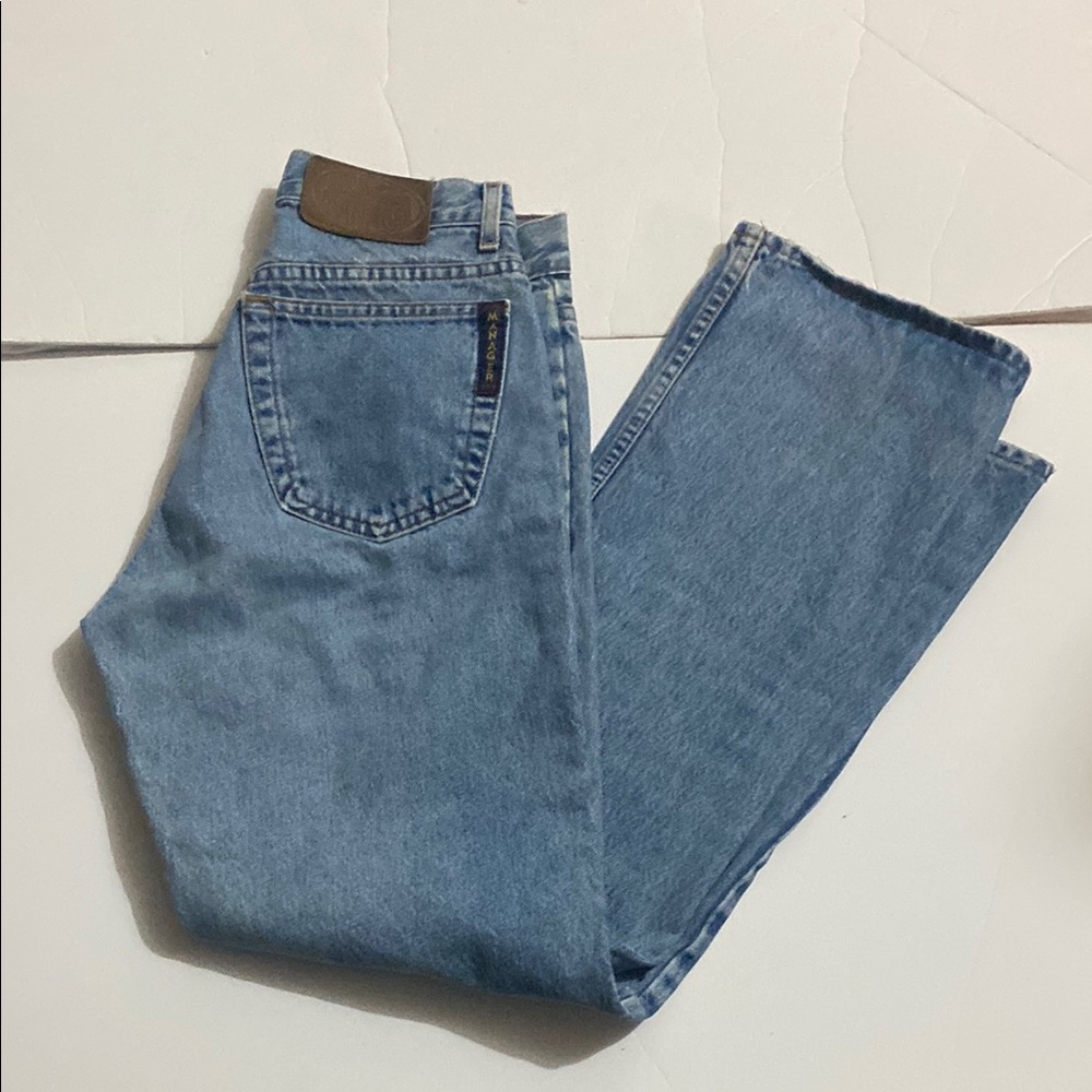 90’s Manager brand light wash jeans in great condition